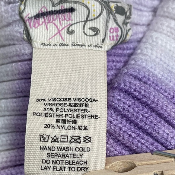 Free People Partly Cloudy Purple White Tie Dye Ribbed Beanie Knit Hat One Size - Picture 3 of 7